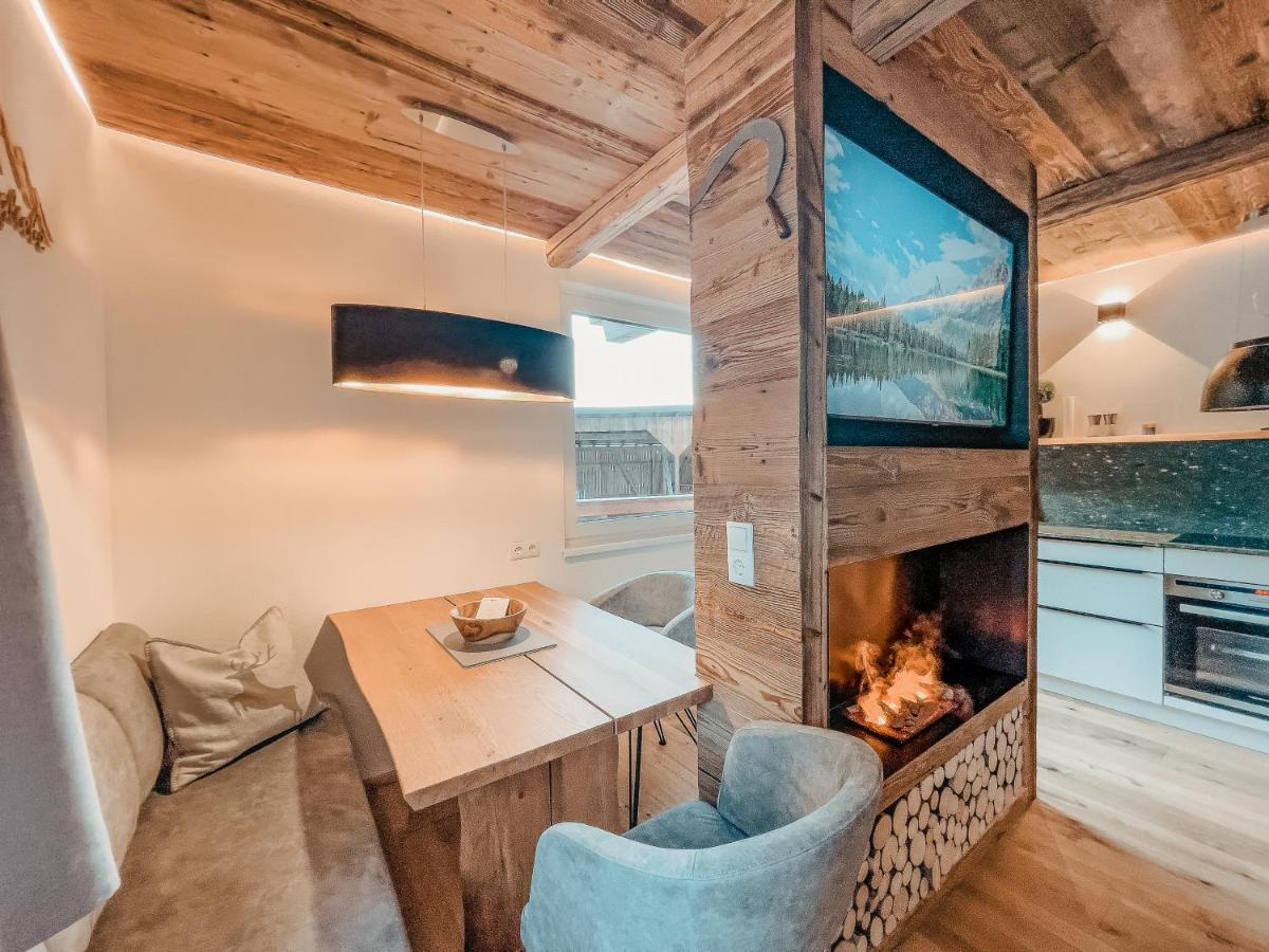 Oldwood Chalet - Balcony & Car Park By Alpenluxus Appartements Fügen Exterior foto